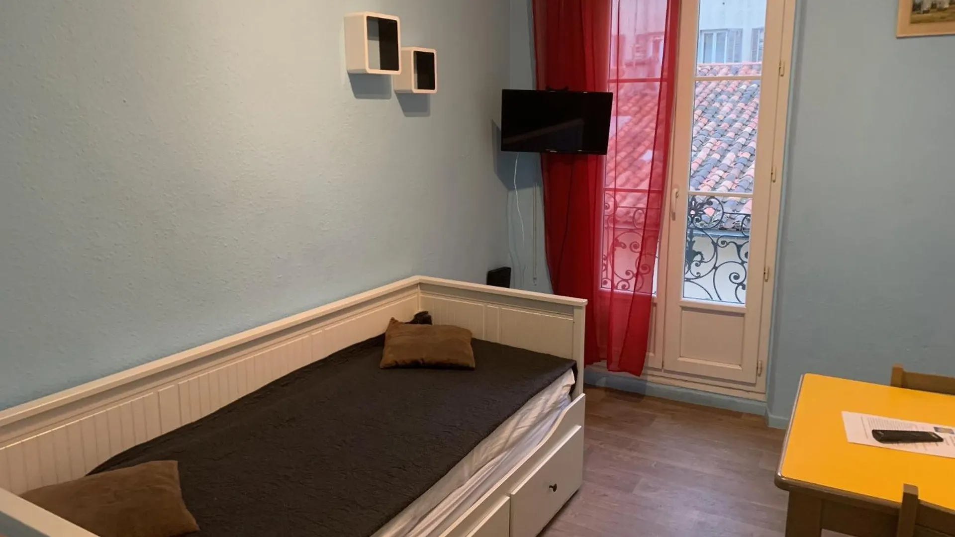 Residence Meublee Services マルセイユ アパートホテル